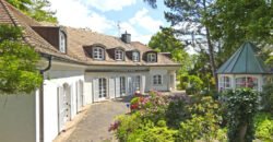 Elegant Villa Elegant Villa