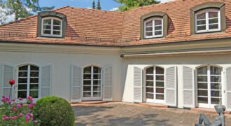Elegant Villa | Stuttgart / GER